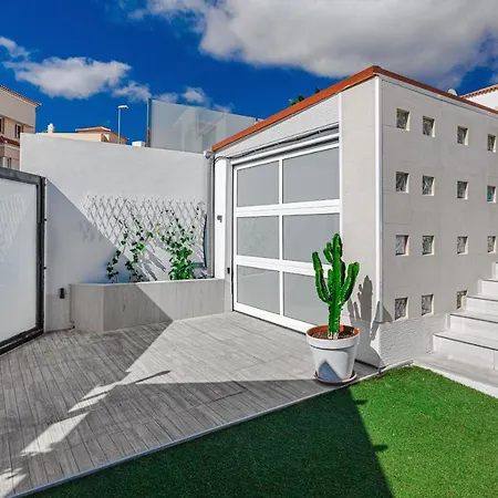 Hébergement de vacances Luxury House With Private Heated Pool, Bbq And Private Parking Costa Adeje (Tenerife)