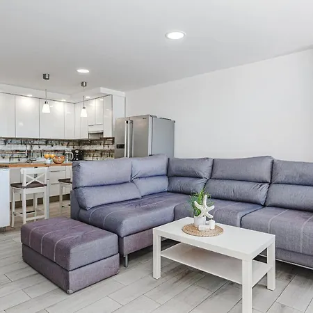 Hébergement de vacances Luxury House With Private Heated Pool, Bbq And Private Parking Costa Adeje (Tenerife)